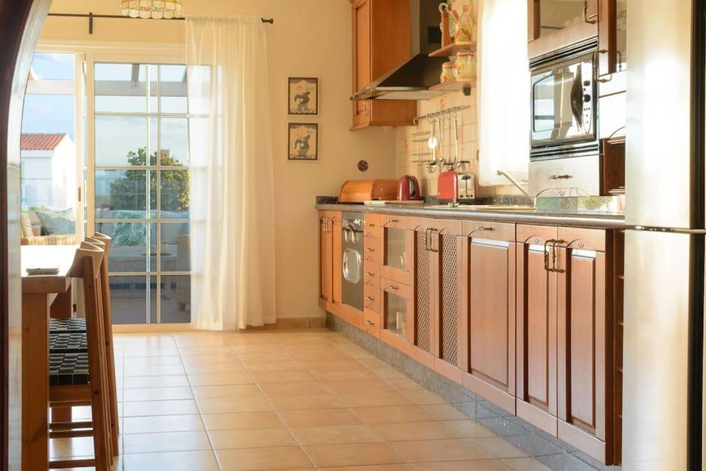 Villa Con Piscina En La Playa La Estrella  Buitenkant foto