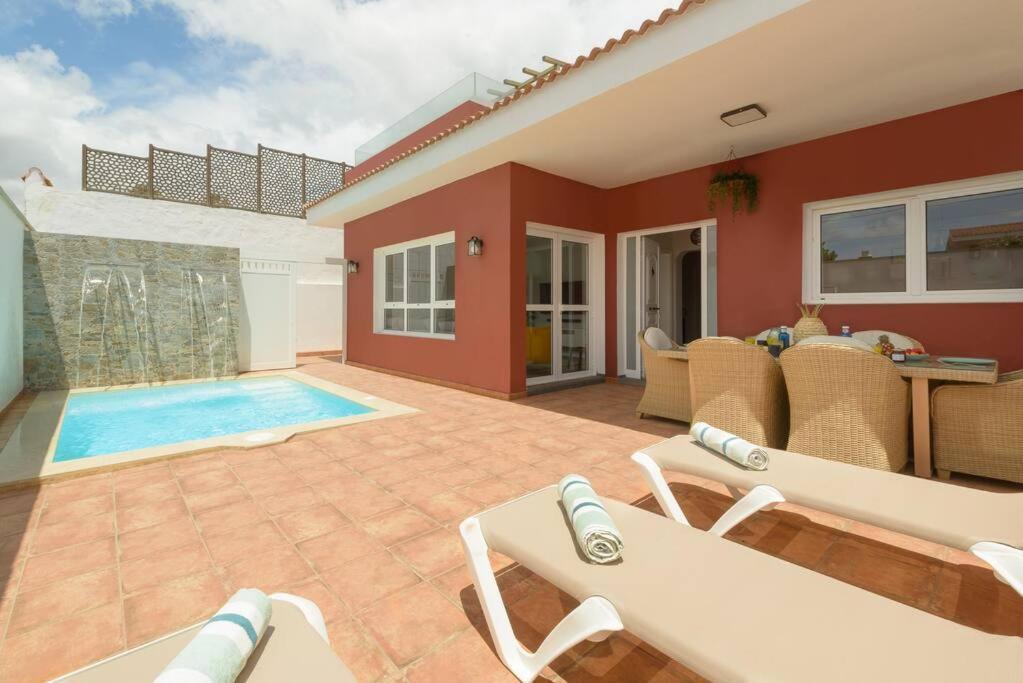 Villa Con Piscina En La Playa La Estrella  Buitenkant foto